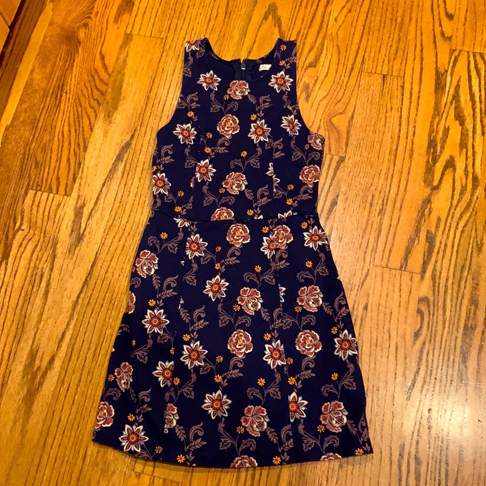 Hollister dress size S